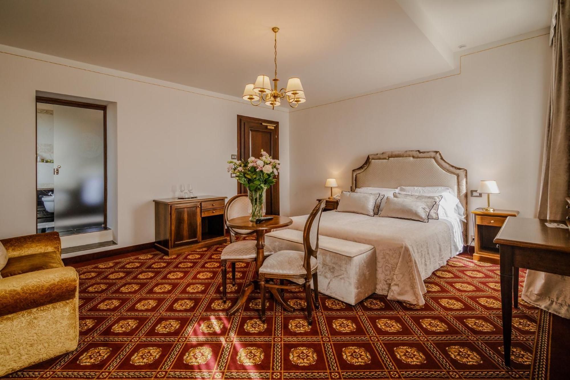Villa Lecchi Hotel Wellness Колле-ди-Валь-д'Эльса Экстерьер фото