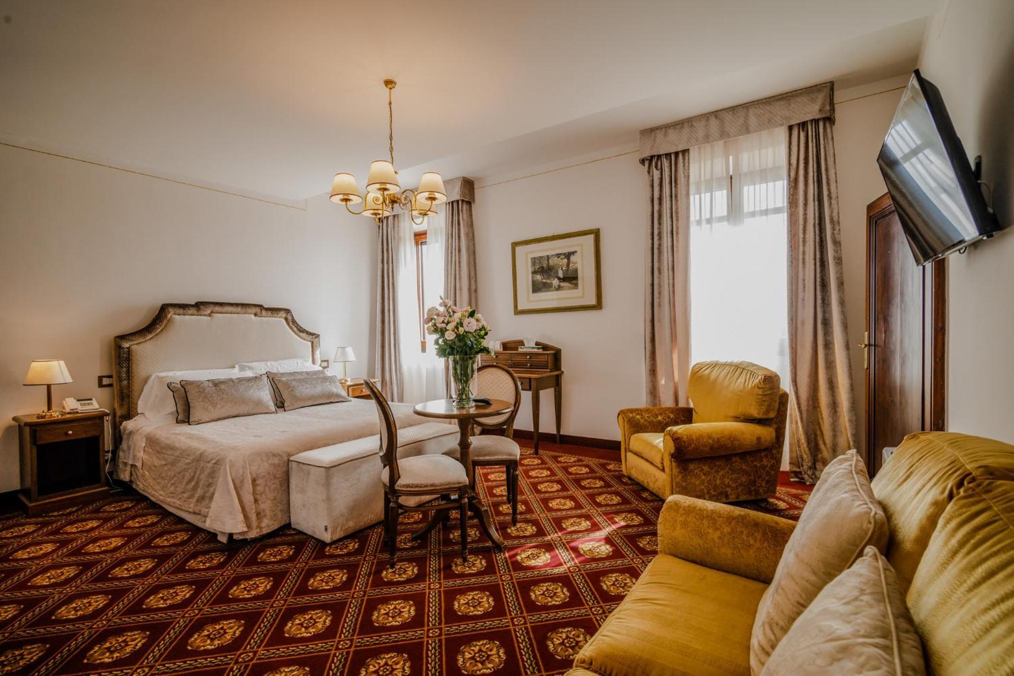 Villa Lecchi Hotel Wellness Колле-ди-Валь-д'Эльса Экстерьер фото
