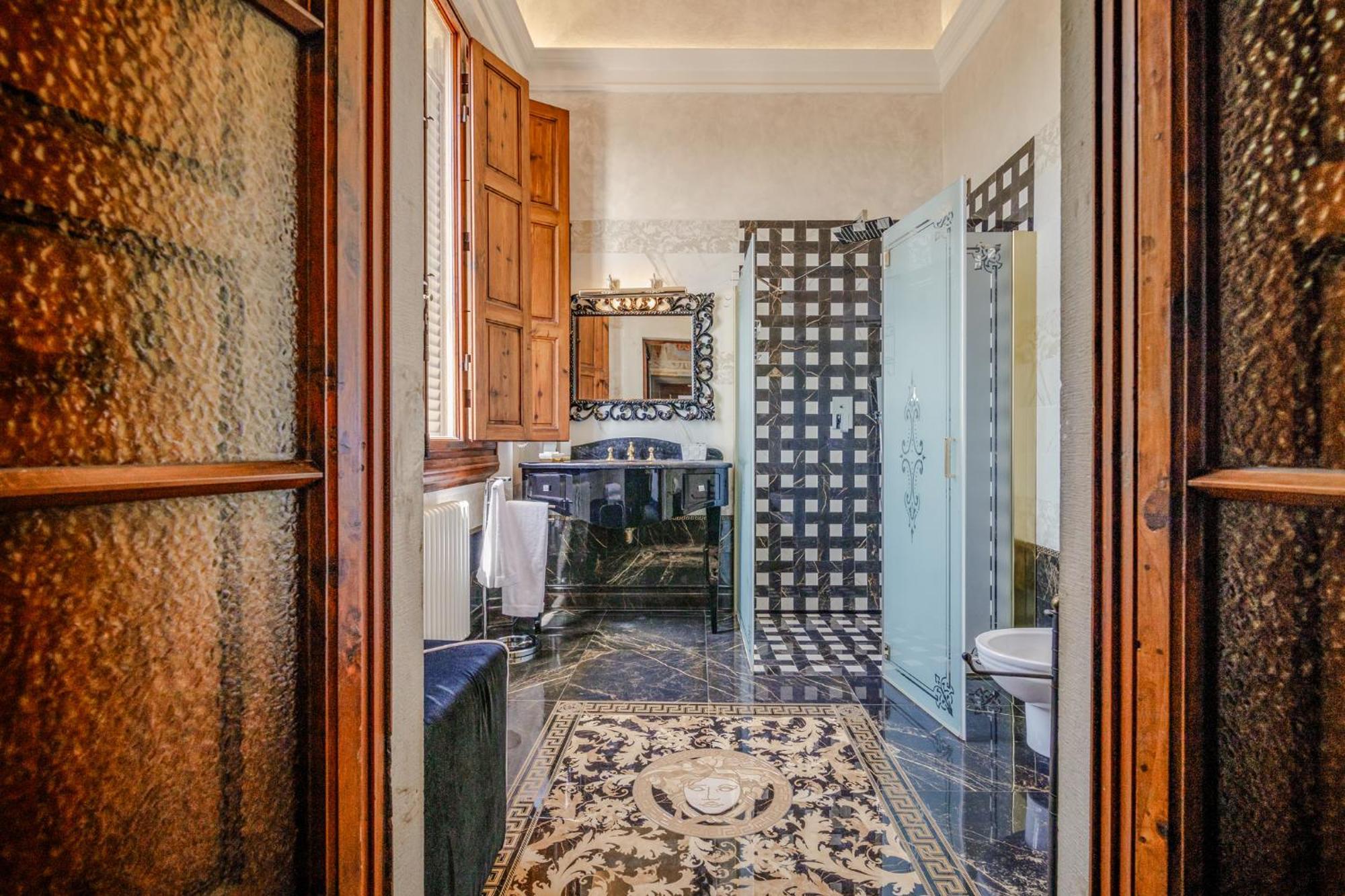 Villa Lecchi Hotel Wellness Колле-ди-Валь-д'Эльса Экстерьер фото