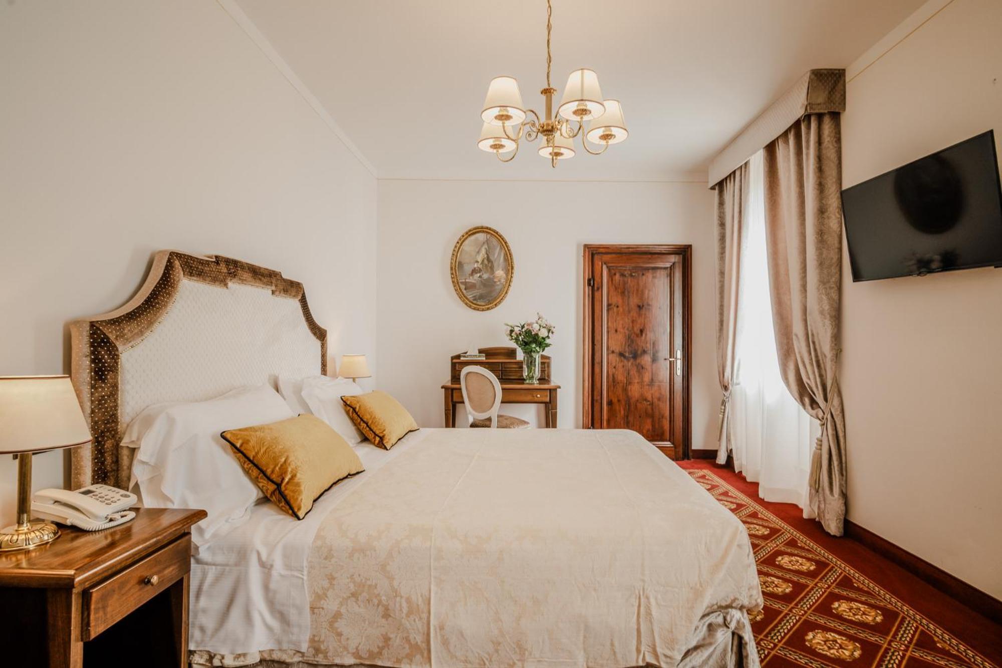 Villa Lecchi Hotel Wellness Колле-ди-Валь-д'Эльса Экстерьер фото